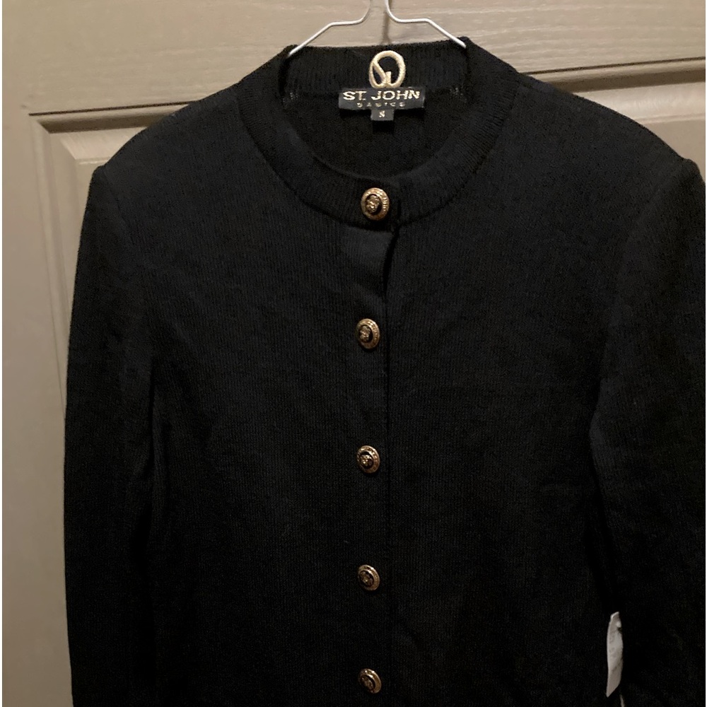 ST. JOHN BASICS VINTAGE NWT BLACK CARDIGAN